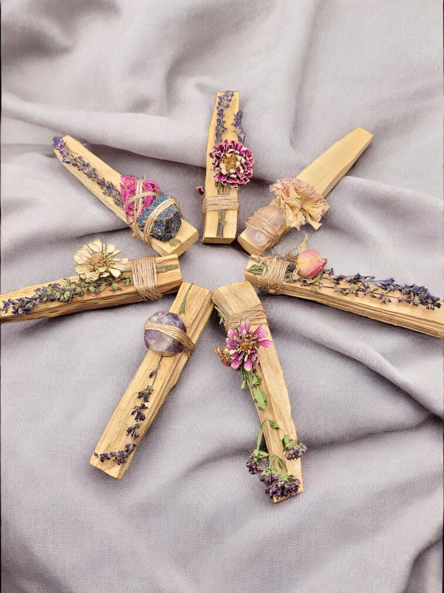 Palo Santo + Dried Flowers - 4" (Qty 1)