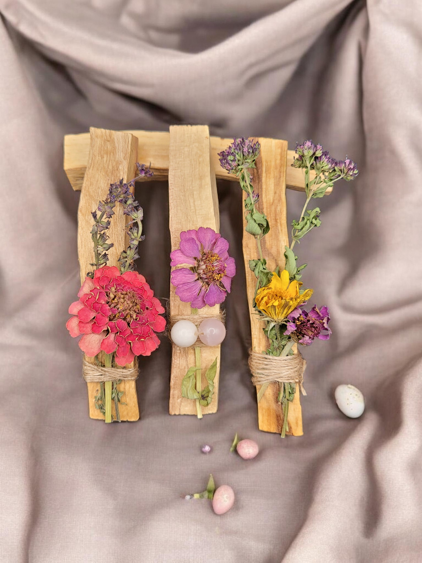 Palo Santo + Dried Flowers - 4" (Qty 1)