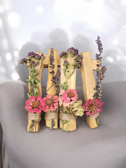 Palo Santo + Dried Flowers - 4" (Qty 1)